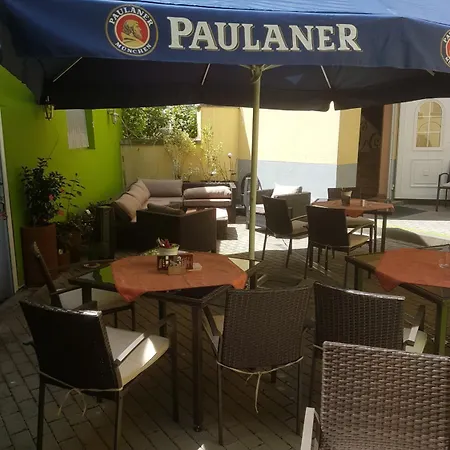 Schweizer Stubb 3*