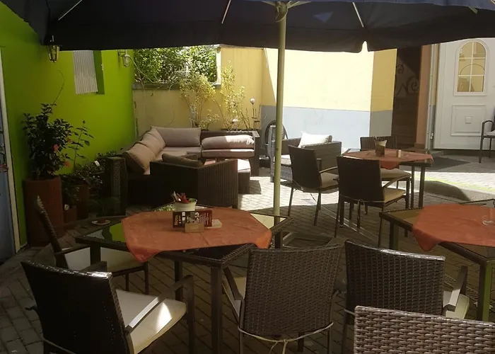 施维泽司图酒店 3*