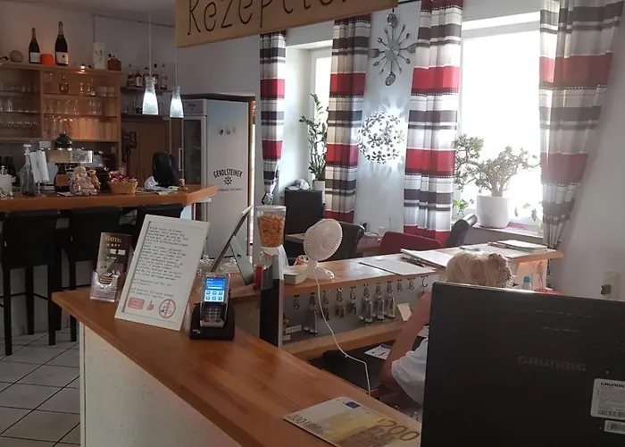 施维泽司图酒店 3* 凯撒斯劳滕