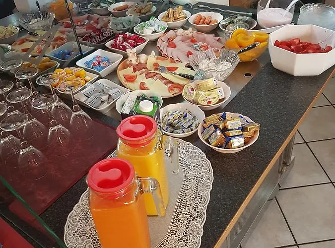 酒店 施维泽司图酒店 3*