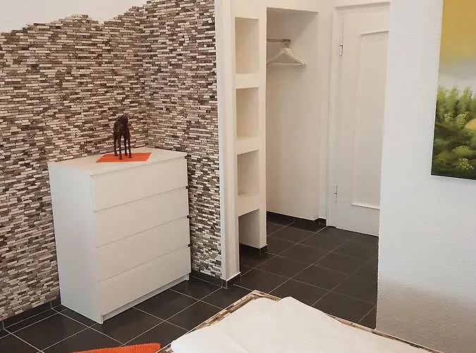 施维泽司图酒店 3* 凯撒斯劳滕